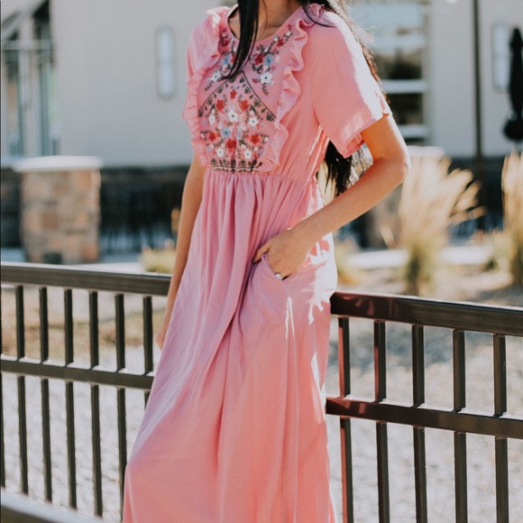 Embroidered Mauve Maxi Dress - Picture 2 of 4